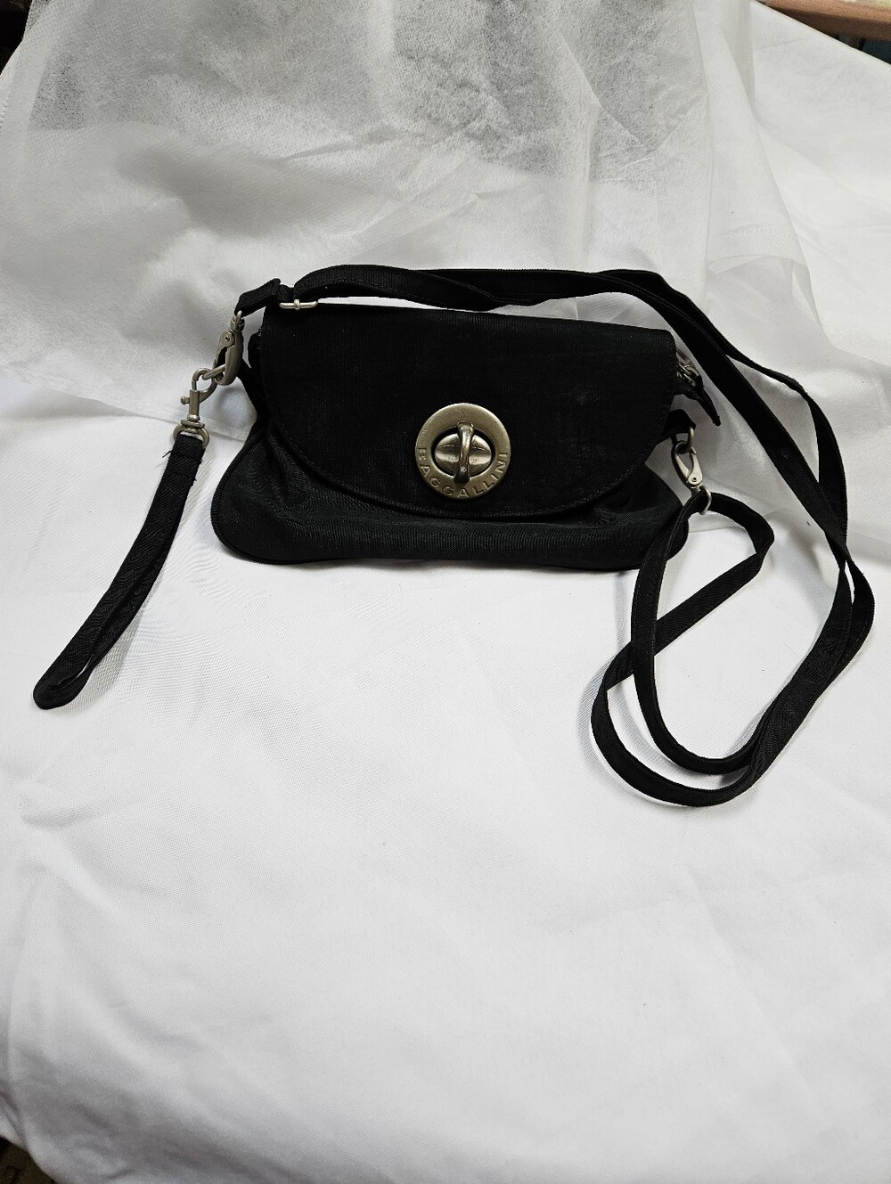 Baggallini Black Crossbody Wristlet Bag with Turn-Lock Closure